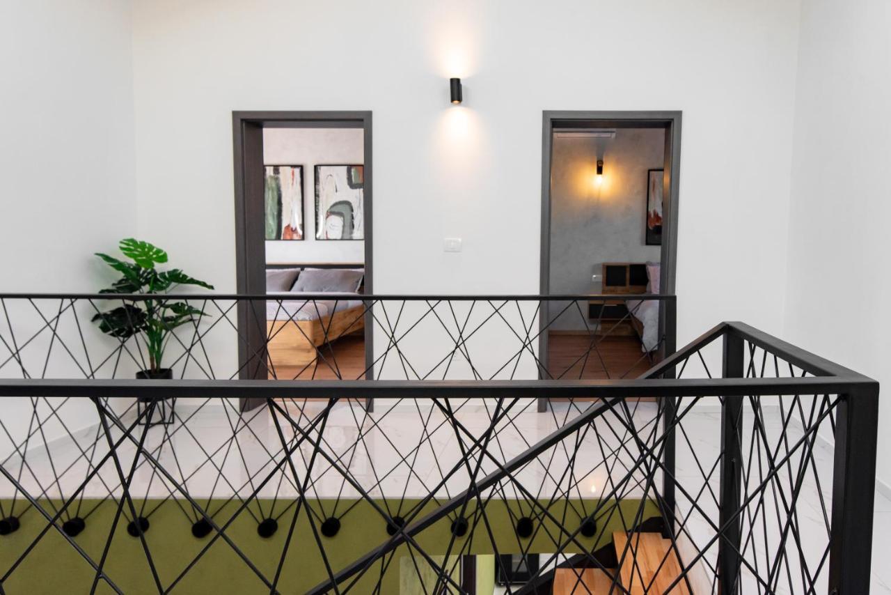 Villa Zara Santalezi Экстерьер фото