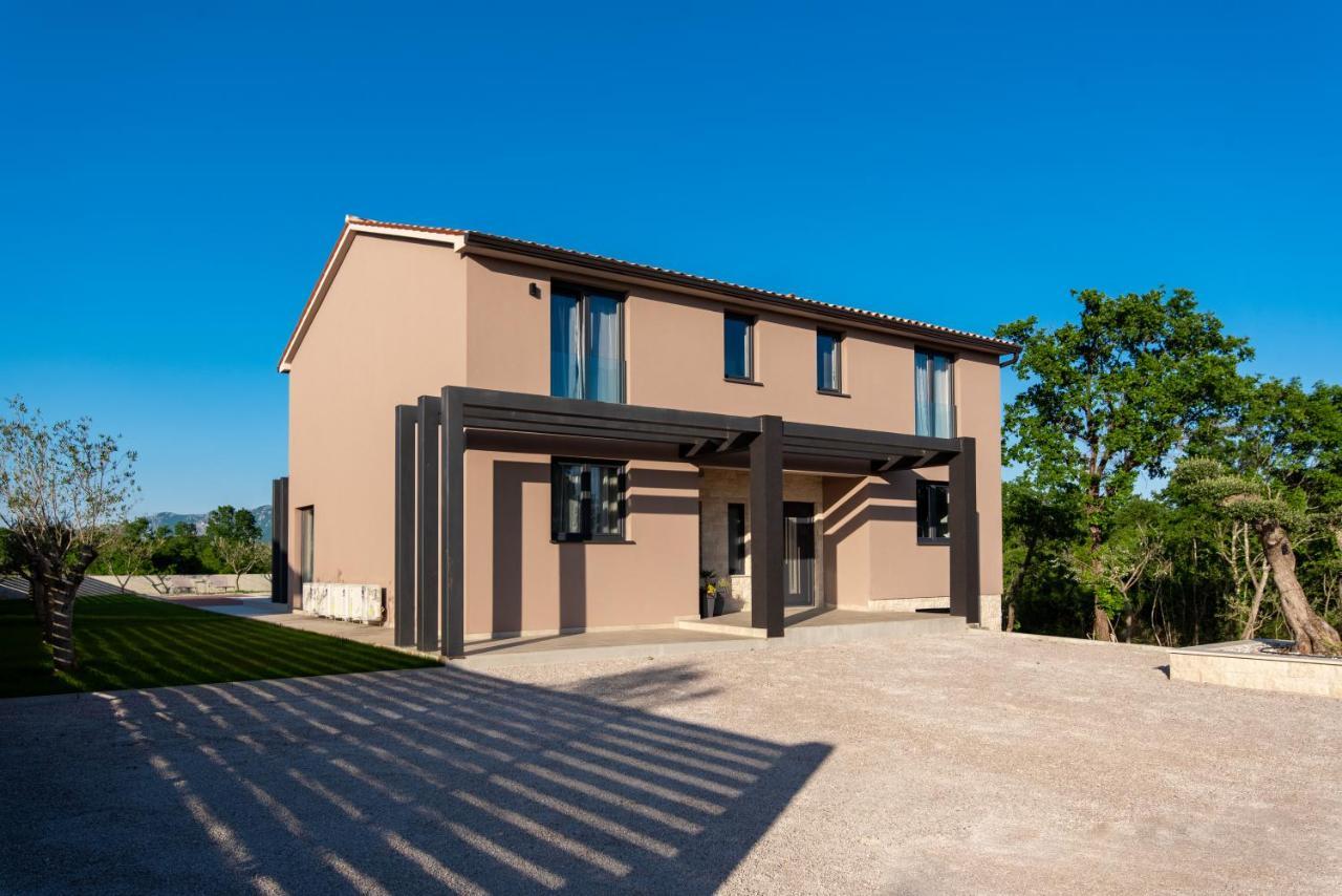 Villa Zara Santalezi Экстерьер фото